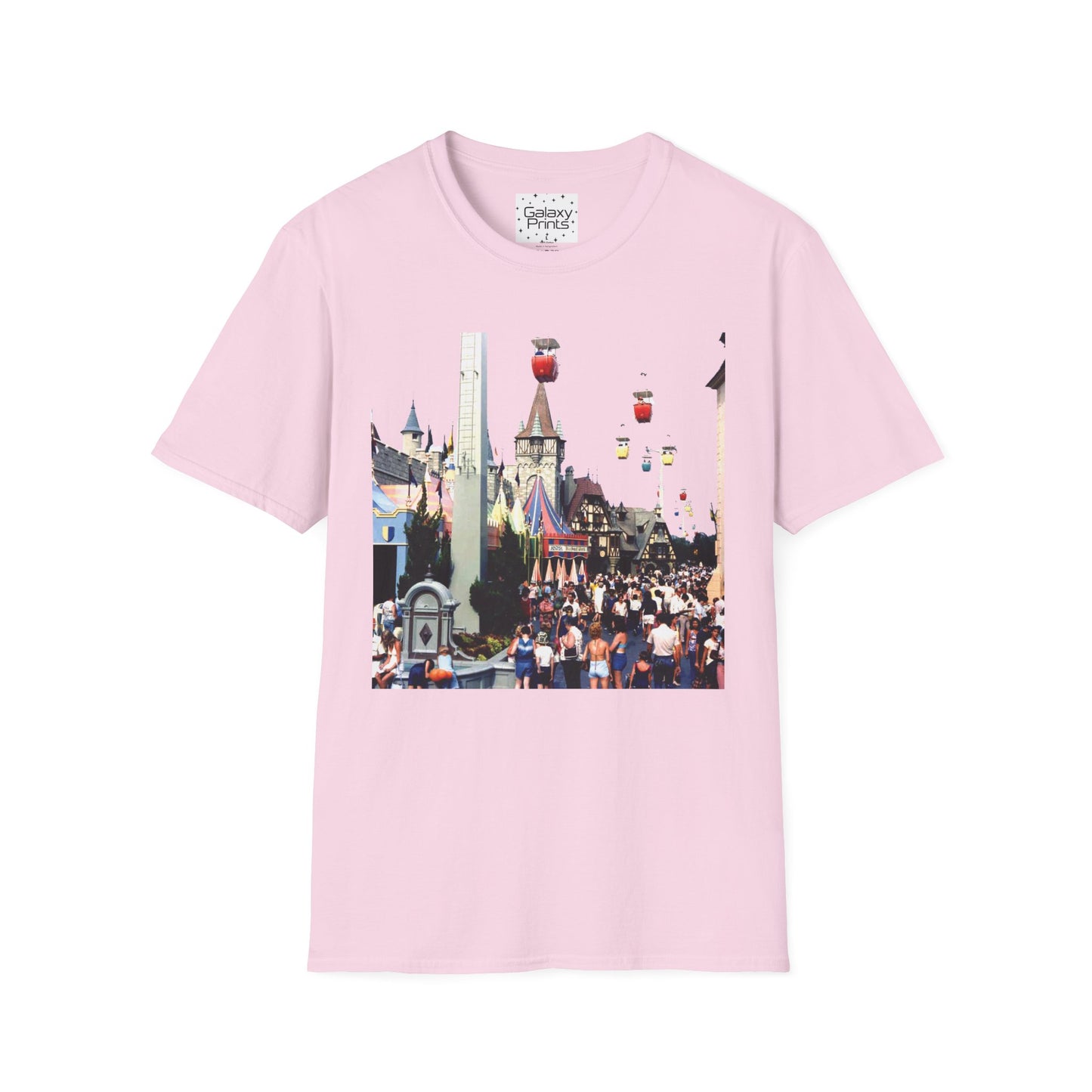 Unisex T-Shirt - DISNEY Inspired - '1970's WDW Florida Picture Graphic next to Small World & Pinocchio Grotto'