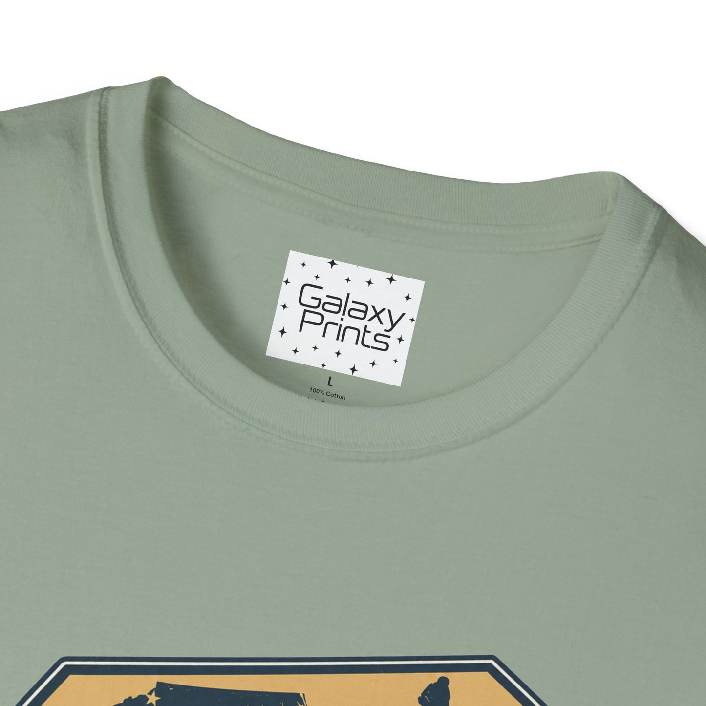 Beech Mountain T‑Shirt — North Carolina Ski & Mountain Vintage Badge (5,506 ft)
