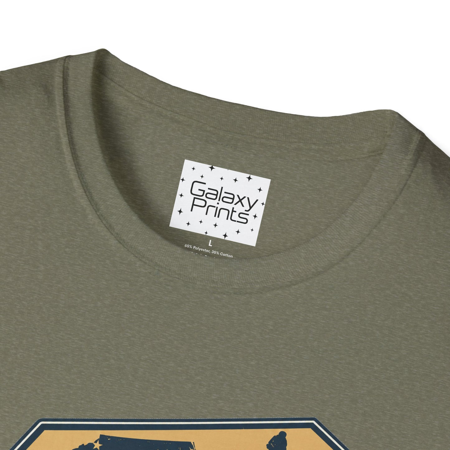 Beech Mountain T‑Shirt — North Carolina Ski & Mountain Vintage Badge (5,506 ft)