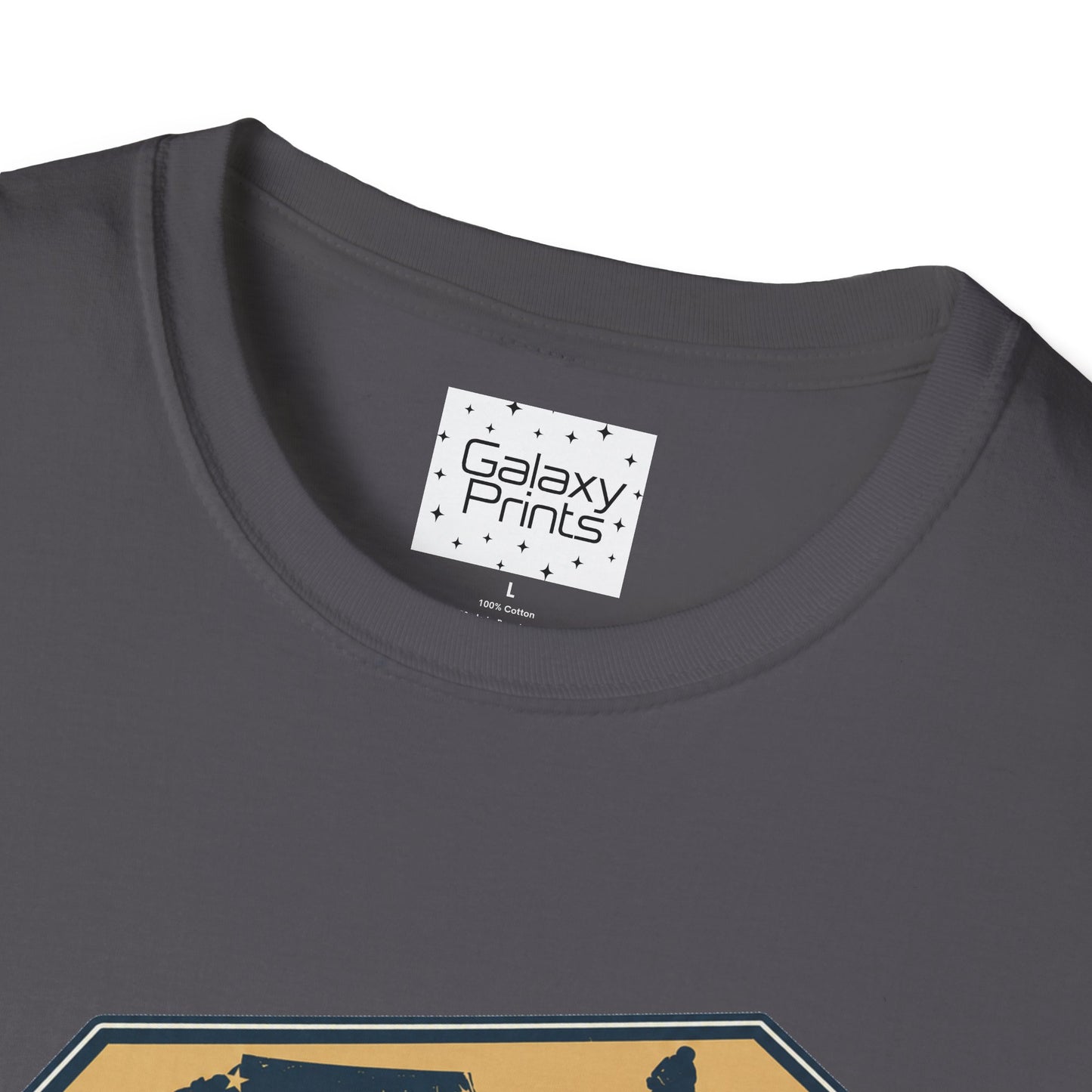 Beech Mountain T‑Shirt — North Carolina Ski & Mountain Vintage Badge (5,506 ft)