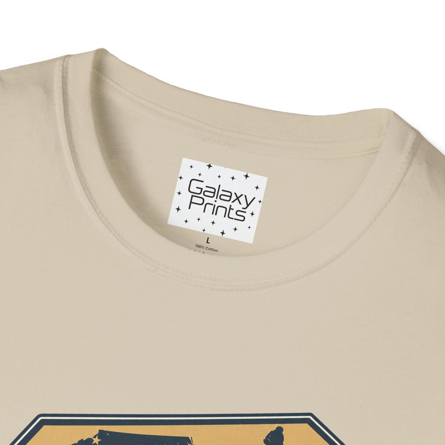 Beech Mountain T‑Shirt — North Carolina Ski & Mountain Vintage Badge (5,506 ft)
