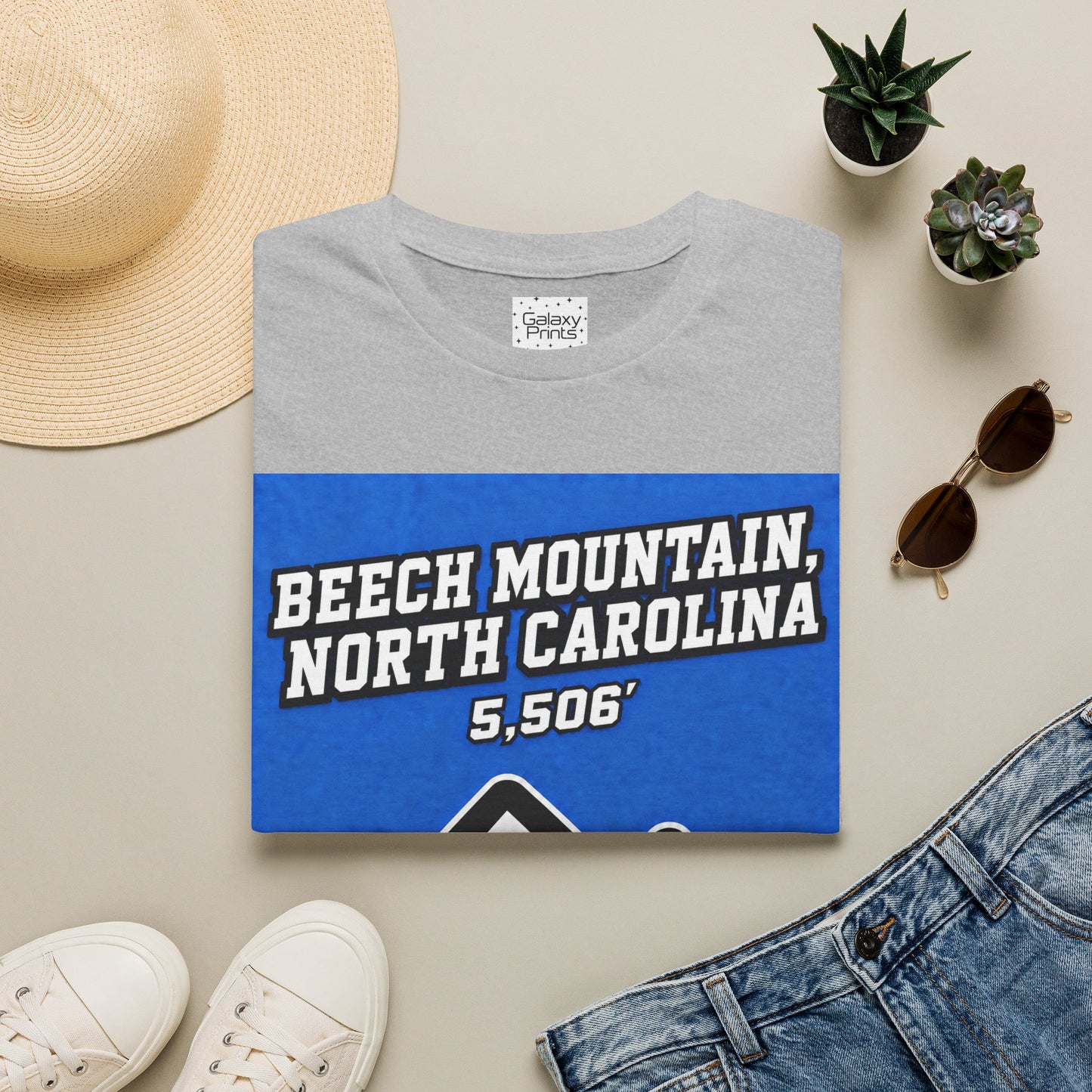 Beech Mountain North Carolina T-Shirt – 5,506' Drinking Town with Skiing Problem - Graphic Tee