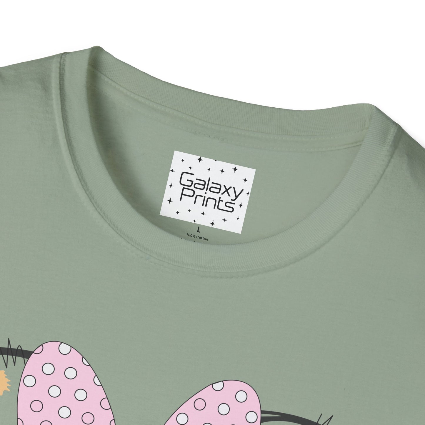 Unisex T-Shirt - DISNEY Inspired - 'Minnie Bow with Pink Castle'