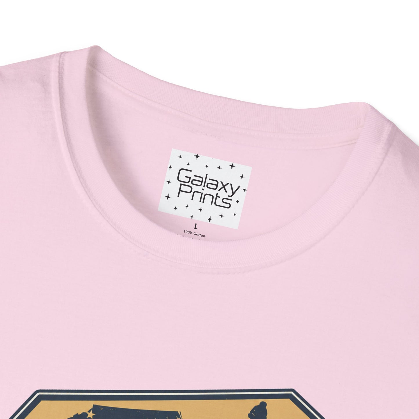 Beech Mountain T‑Shirt — North Carolina Ski & Mountain Vintage Badge (5,506 ft)