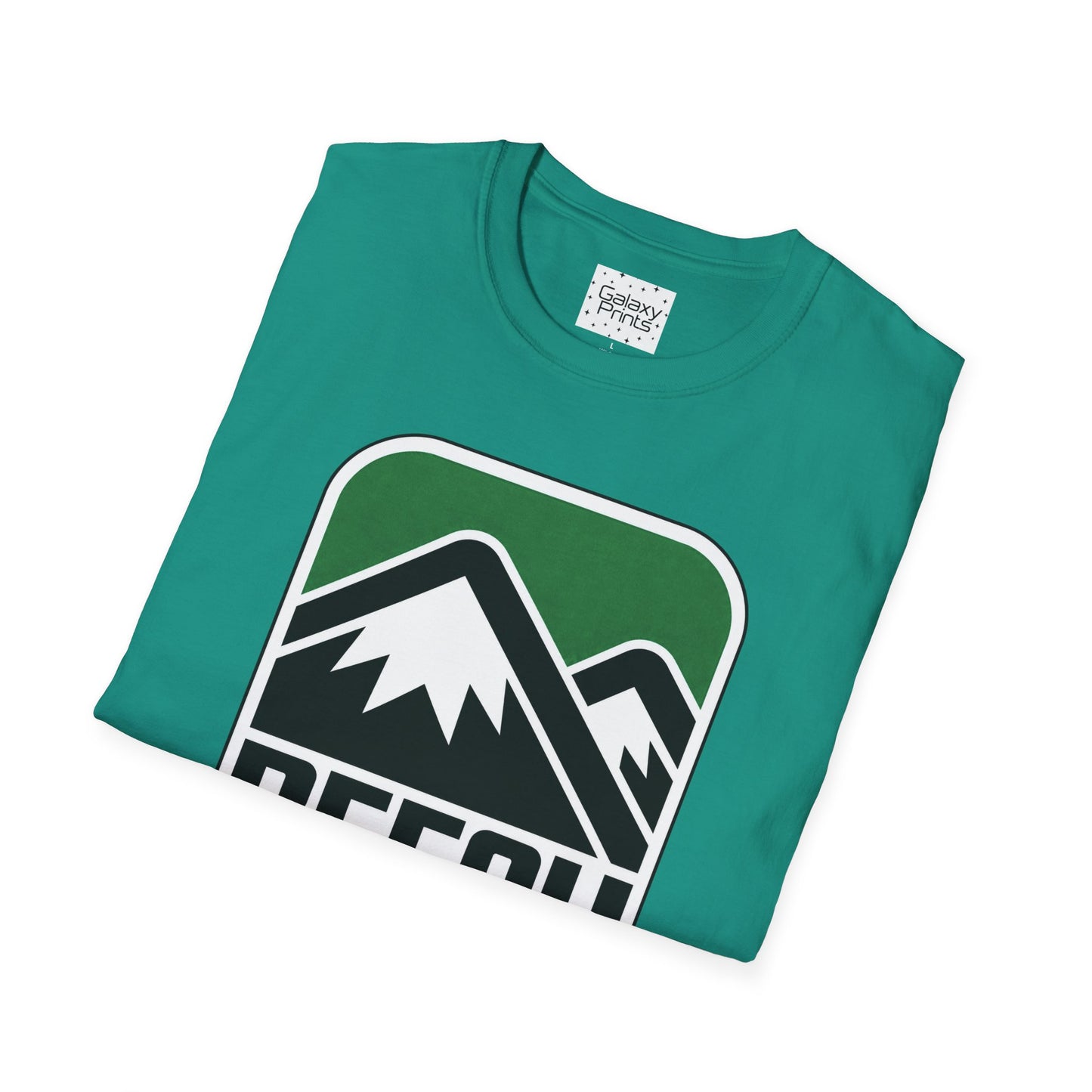 Pinnacle Inn Mountain Resort  Retro T-Shirt — Beech Mountain Pinnacle Inn Resort Graphic Tee Throw Back to 1983